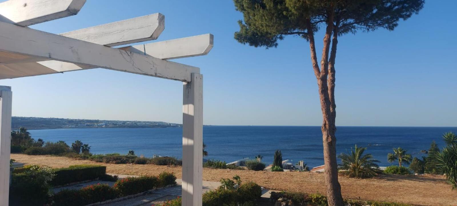 Serenity Corner Pafos Exterior foto